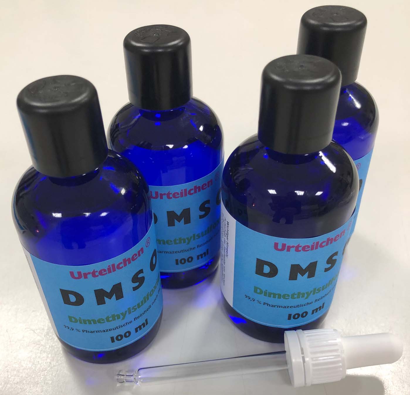 S-3-vier-Flaschen-mit-Pipette Dimethylsulfoxid (DMSO 99,9 %, Ph. Eur.) 100ml