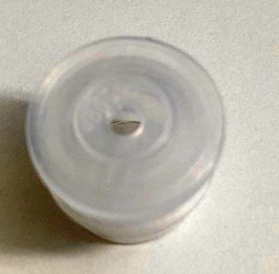 Ovalflaschchen-4 weiße Ovalfläschchen 100 ml mit Spritzeinsatz (100 Stück Karton)
