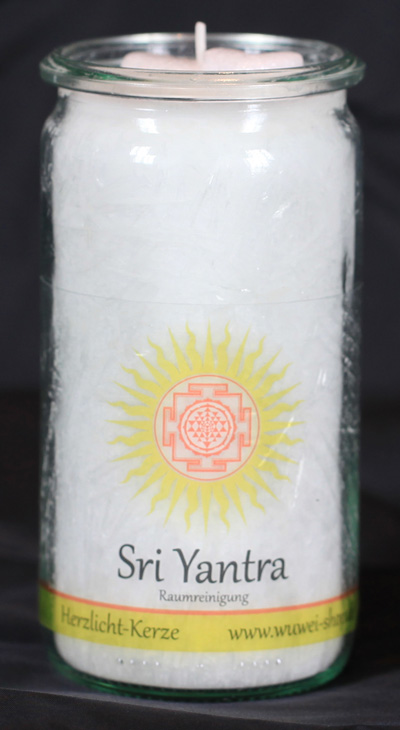 g-7681_1639_0e6qF3rN2J5CR7 Herzlicht-Kerze Raumreinigung (Sri Yantra) 13 x 6 cm