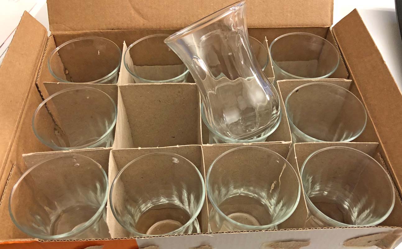 12-Glaeser-im-Karton-WEB Orientalisches Teeglas 12er Set